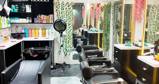 Best Makeup Salon in G e road raipur